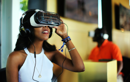 Experience a virtual world with Samsung's Products